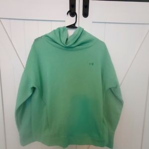 Under armour sweat shirt